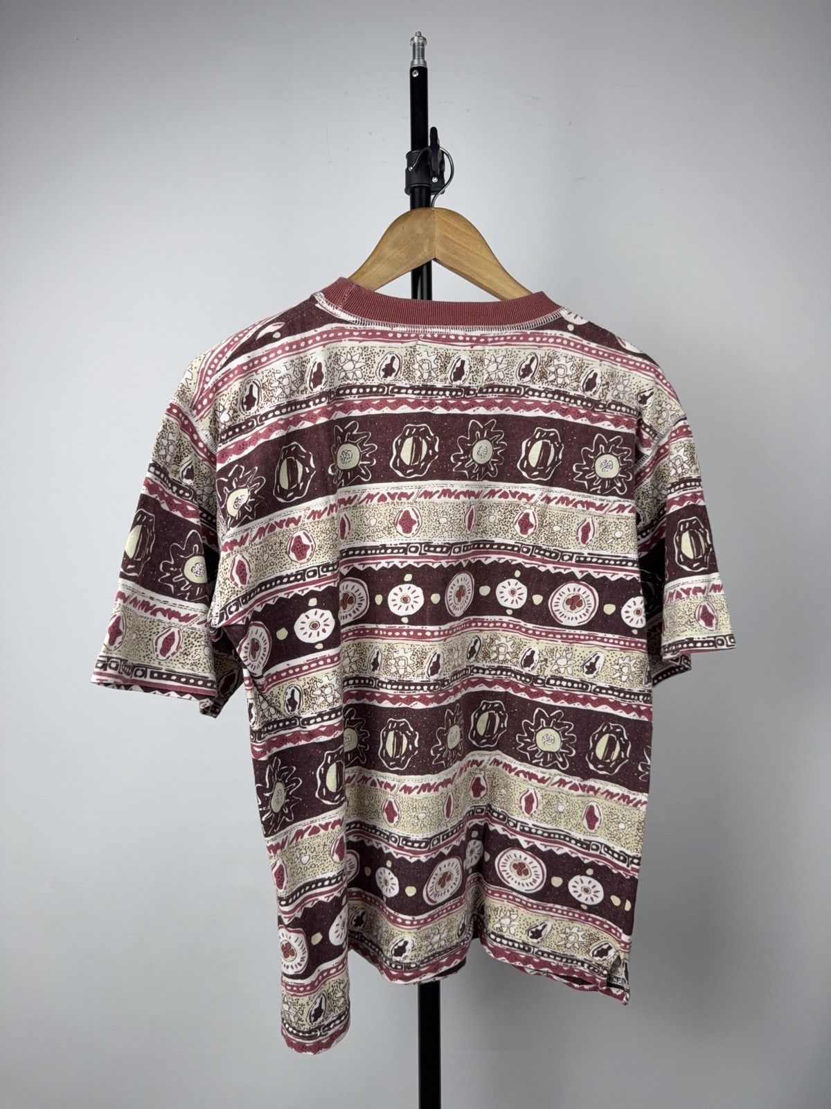 Japanese Brand Vintage 90s Tribal Ethnic All Over Print Cottontown Y2K Tee Size US S / EU 44-46 / 1 - 7 Thumbnail