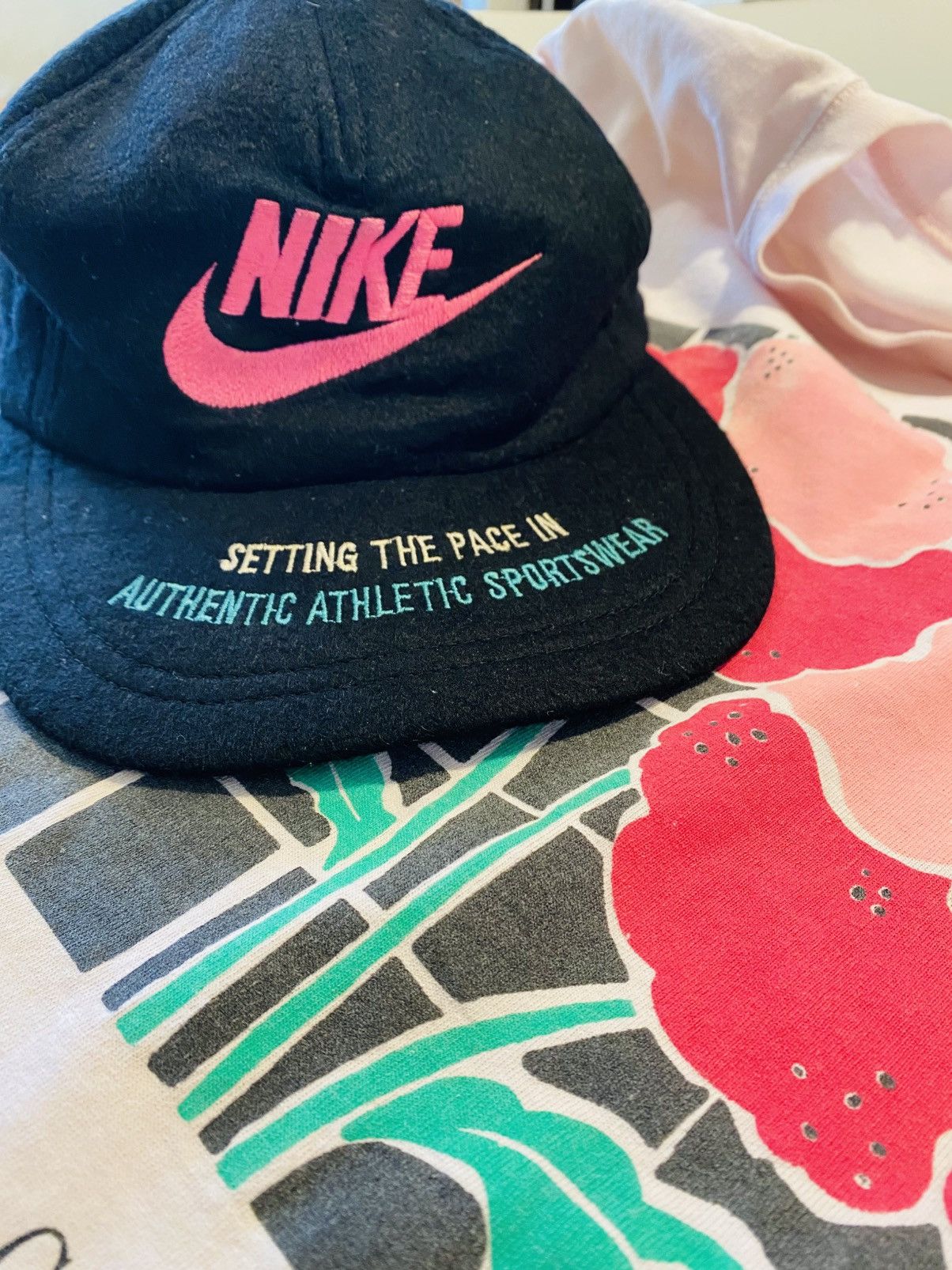 Nike Vintage nike rare hat pink swoosh 80s 90s Size ONE SIZE - 1 Thumbnail