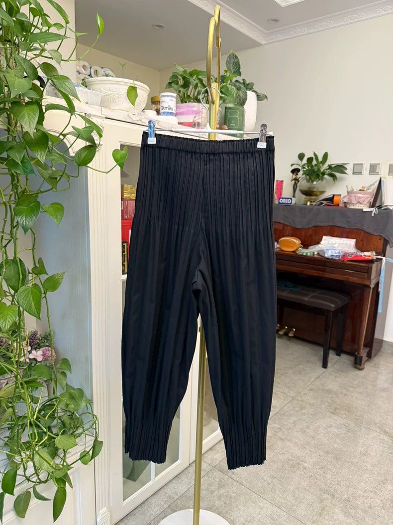 Issey Miyake Issey Miyake size:3 Black puff pants Size 31" - 5 Thumbnail