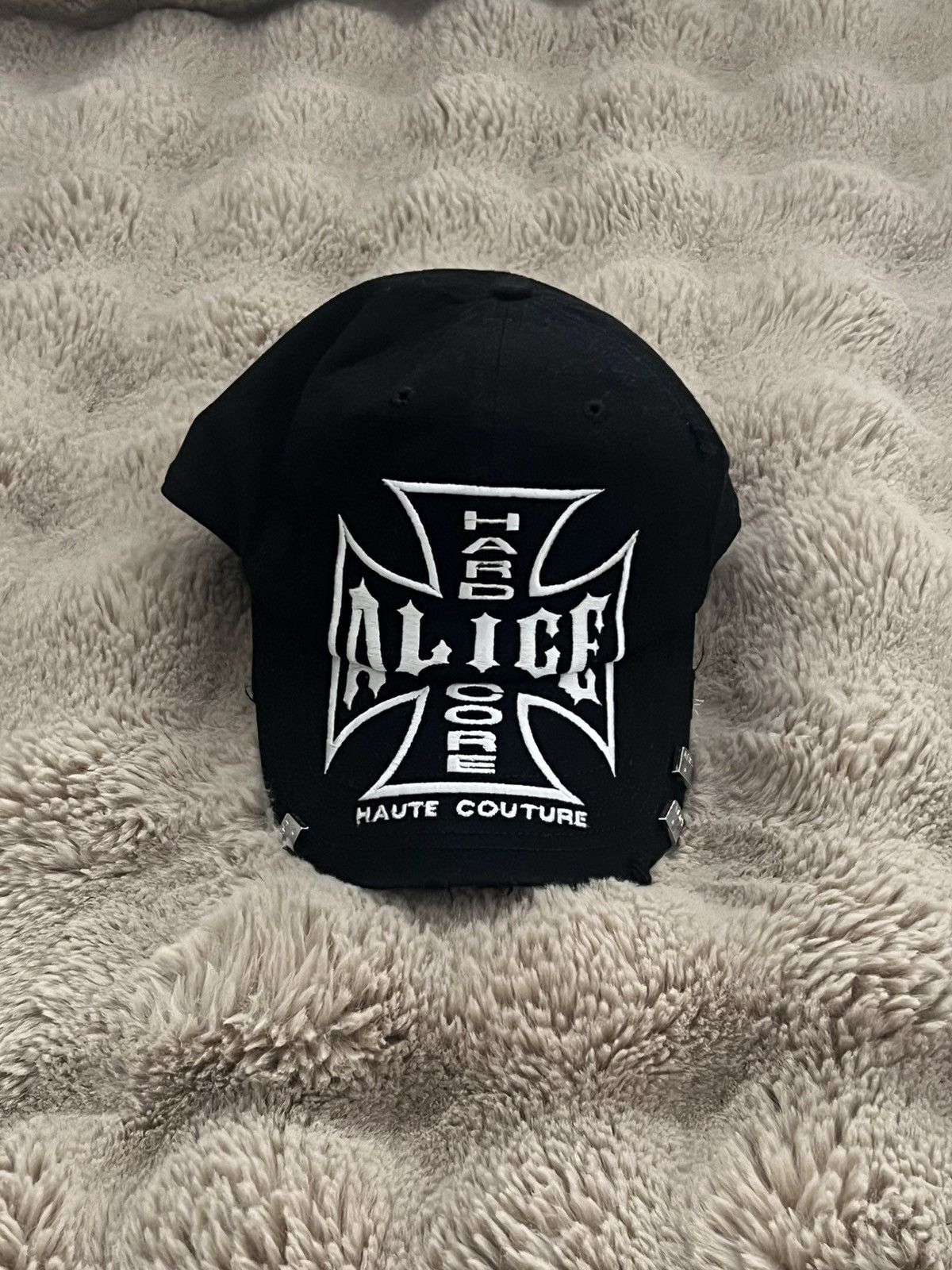 帽子 Alice Hollywood Chopper CAP WHT ALICE HOLLYWOOD SS25 TOKYO EXCLUSIVE CHOPPER CAP / BLACK BLK