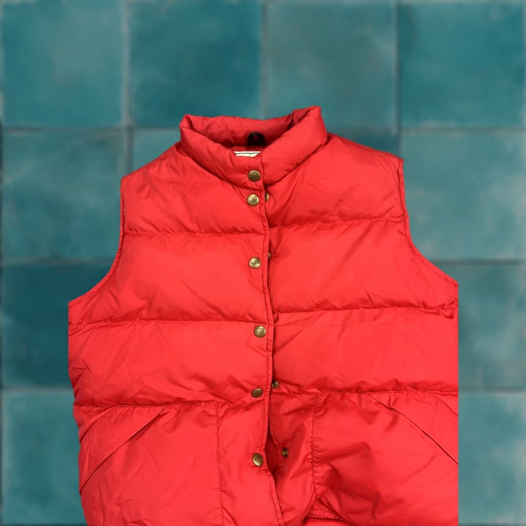 Vintage VINTAGE L.L.Bean Vest Mens Small Red Nylon Puffer Snap Front Outdoor Hiking Shirt Size US S / EU 44-46 / 1 - 1 Thumbnail