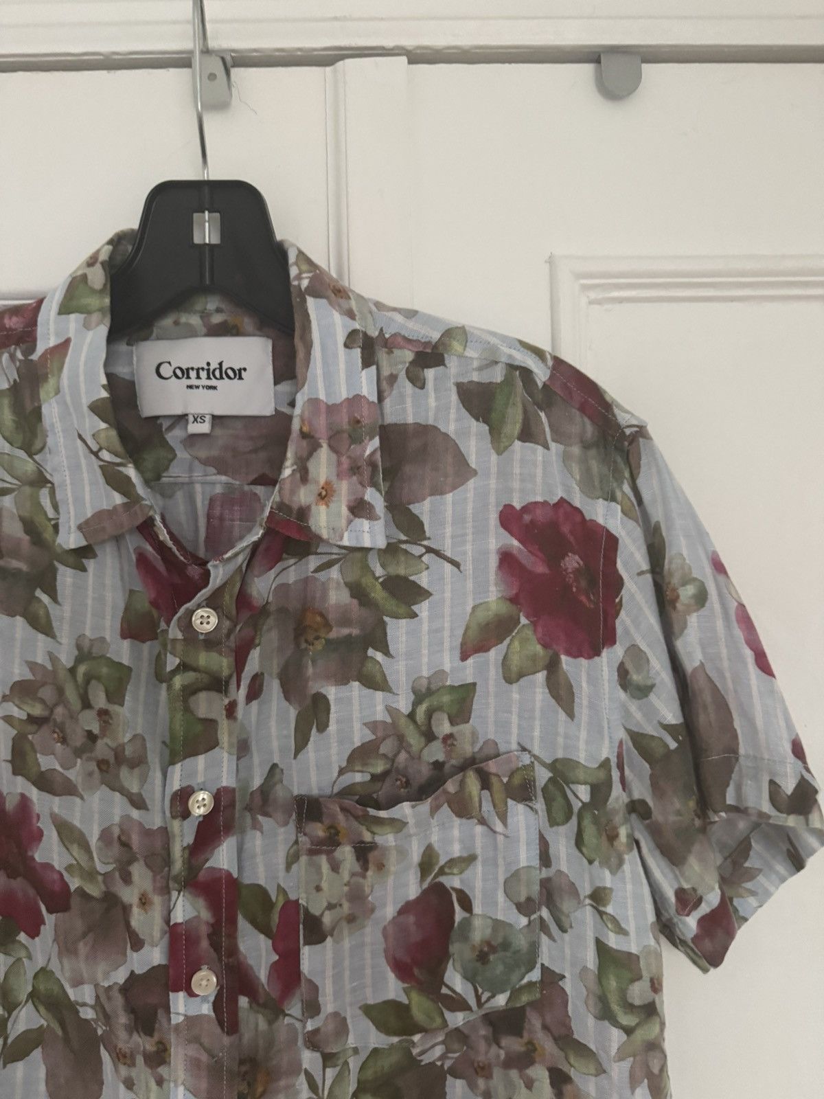 Corridor Corridor XS - Erotic Dreams - Printed Linen Short Sleeve Size US XS / EU 42 / 0 - 9 Thumbnail