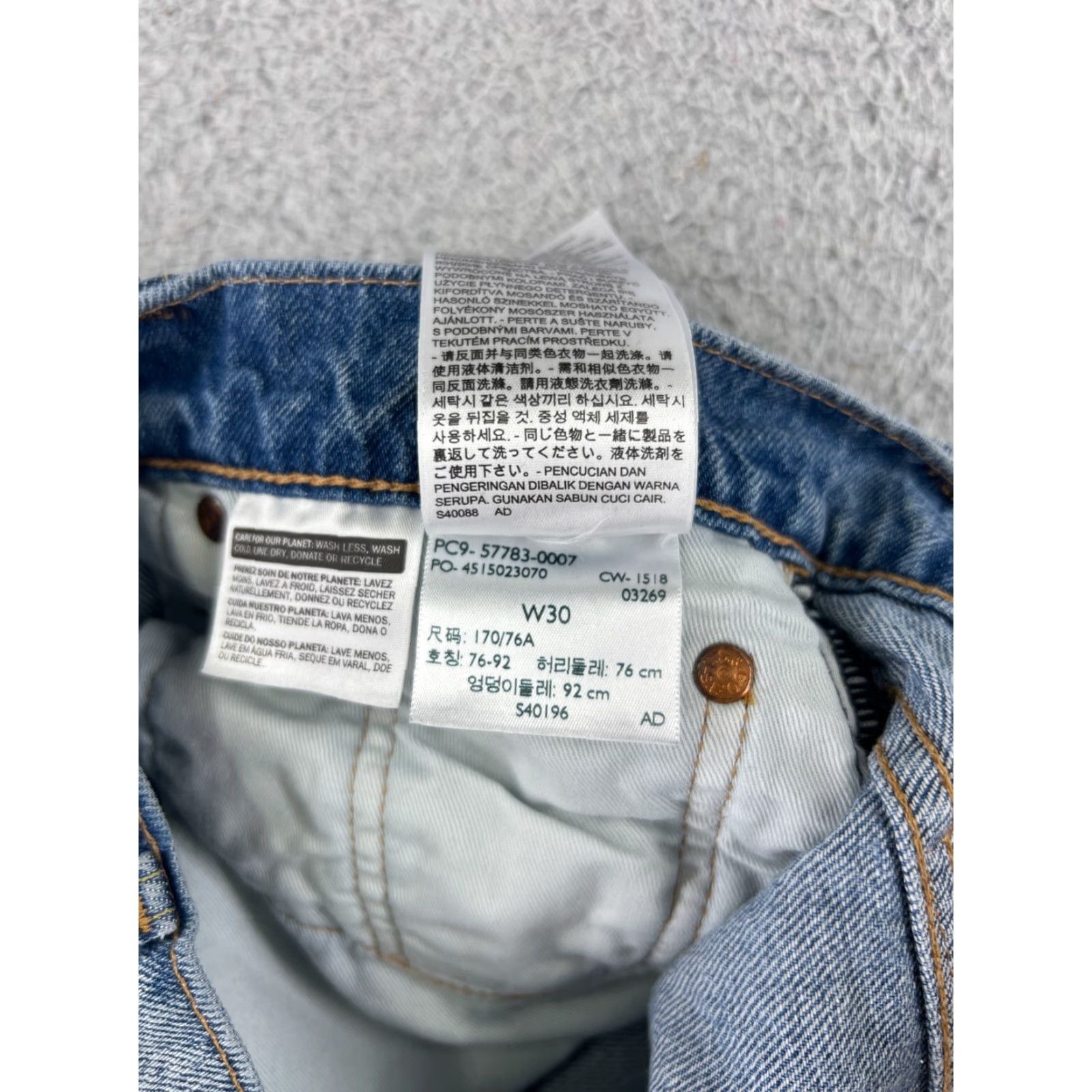 Levi's Levi's Jeans Men 30 Blue Denim Distressed 5-Pocket Slim Regular Size 30x28 Cotton Blue Jeans Size US 30 / EU 46 - 5 Thumbnail