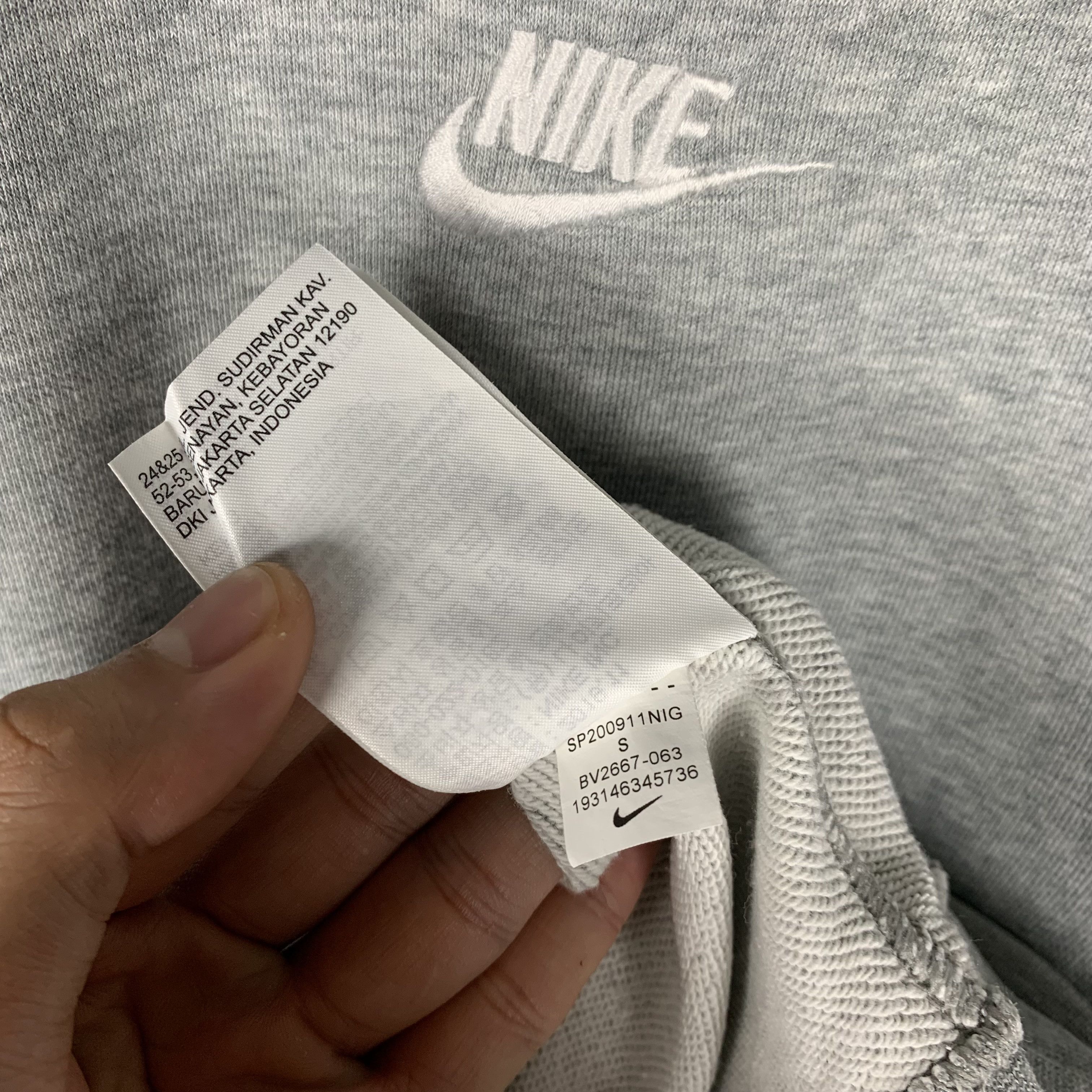 Nike Nike Swoosh Sweatshirt Crewneck Size US S / EU 44-46 / 1 - 5 Thumbnail