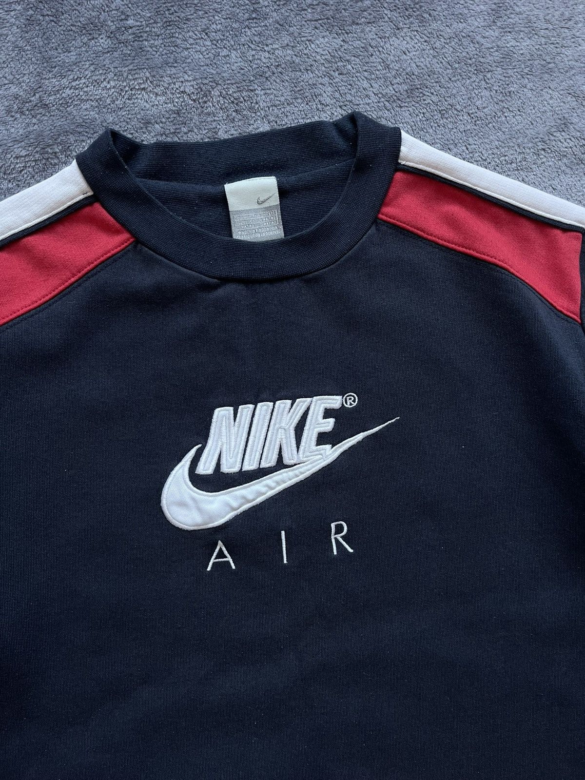 Nike 00s Nike Air Big Logo Oversized Boxy Y2k Sweatshirt Size US S / EU 44-46 / 1 - 2 Thumbnail