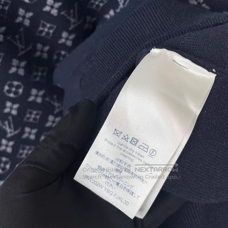 Louis Vuitton Louis Vuitton Dark blue with red and white stripes and ful Size US L / EU 52-54 / 3 - 6 Thumbnail