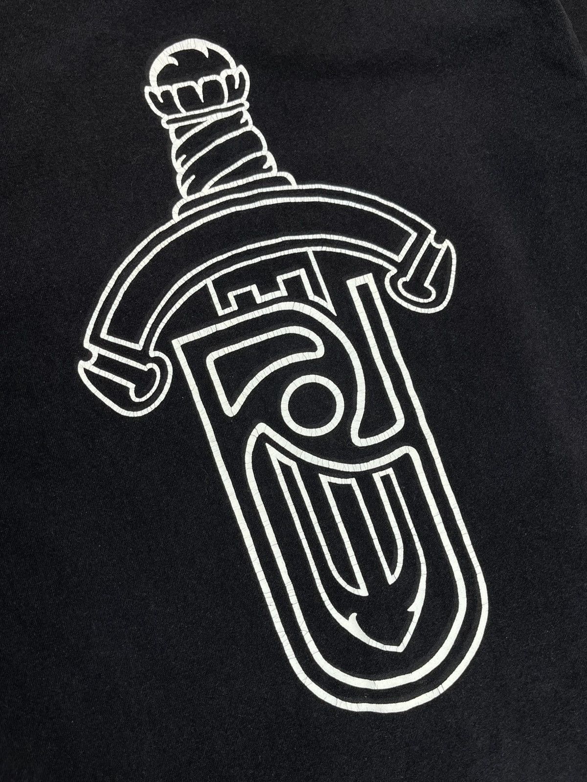Chrome Hearts Chrome Hearts Vintage United Arrows Dagger Pocket Tshirt Size US S / EU 44-46 / 1 - 3 Thumbnail