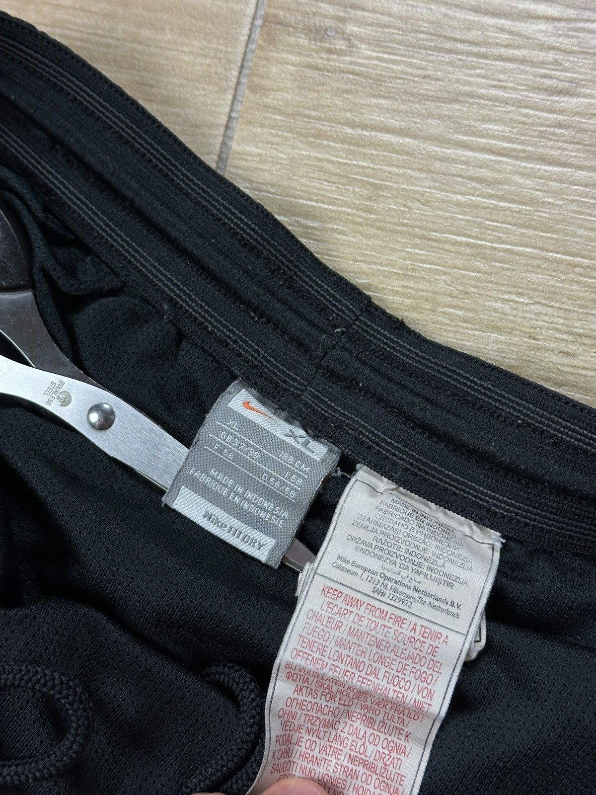Nike × Vintage Vintage Y2K Nike Shorts Size US 36 / EU 52 - 7 Thumbnail