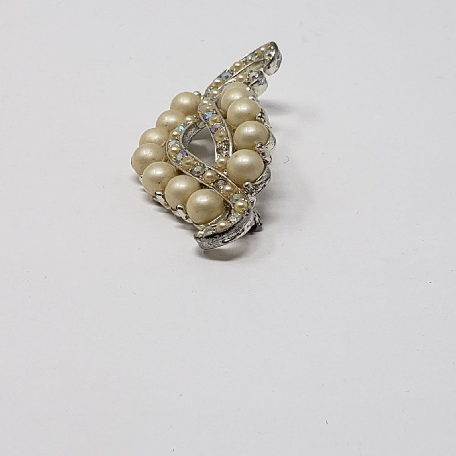 Other Faux Pearl Gold-Tone Rhinestone Gemstone Leaf Shaped Brooch Size ONE SIZE - 8 Thumbnail