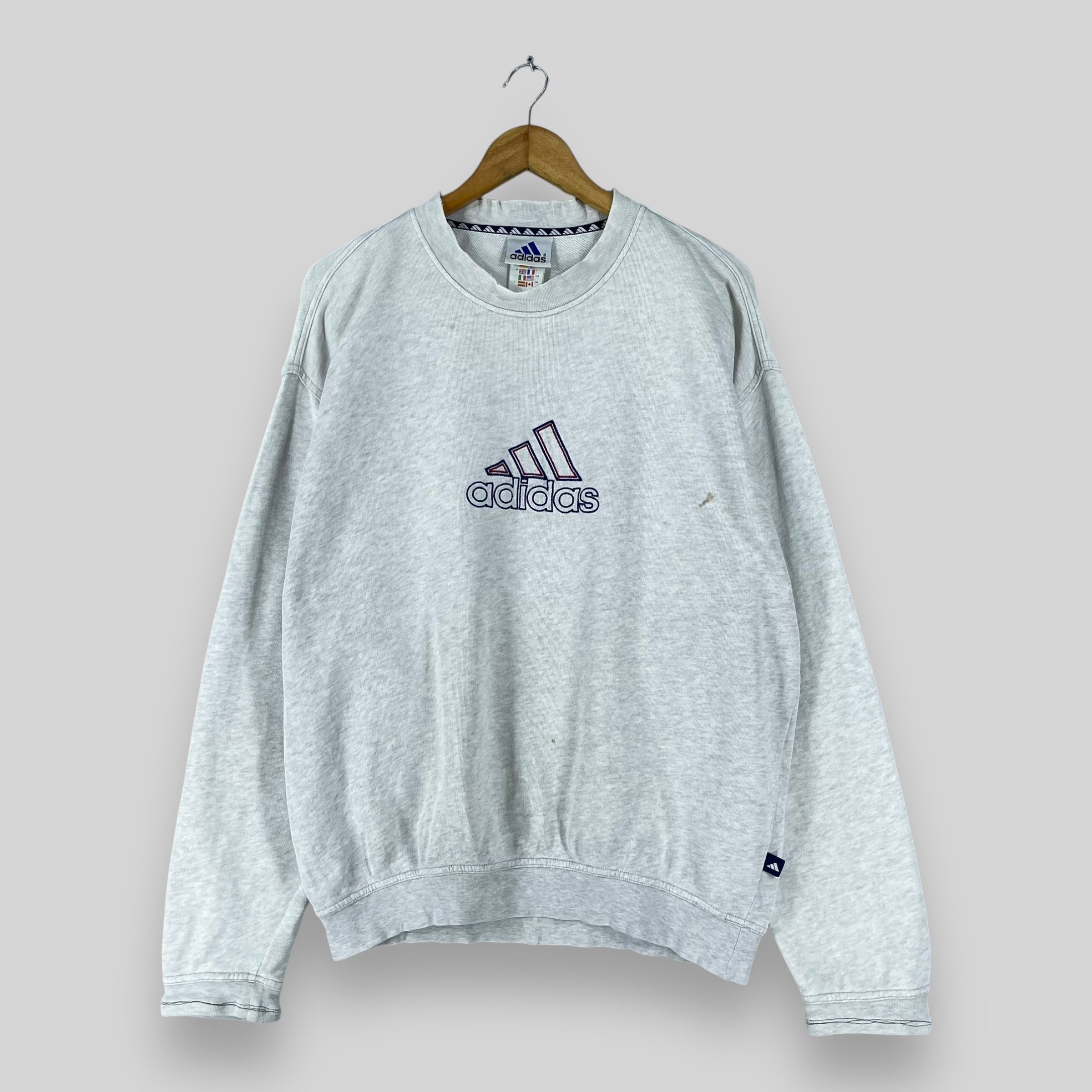 Adidas Vintage ADIDAS Big Logo Embroidery Distressed Sweatshirt Size US M / EU 48-50 / 2 - 1 Thumbnail