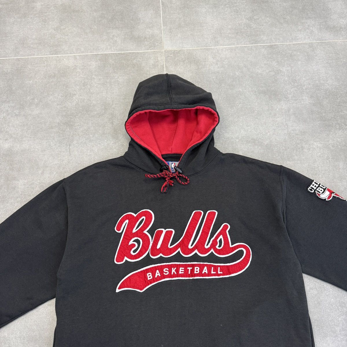 Starter Vintage Starter Chicago Bulls NBA Embroidered Logo Hoodie Size US L / EU 52-54 / 3 - 11 Thumbnail
