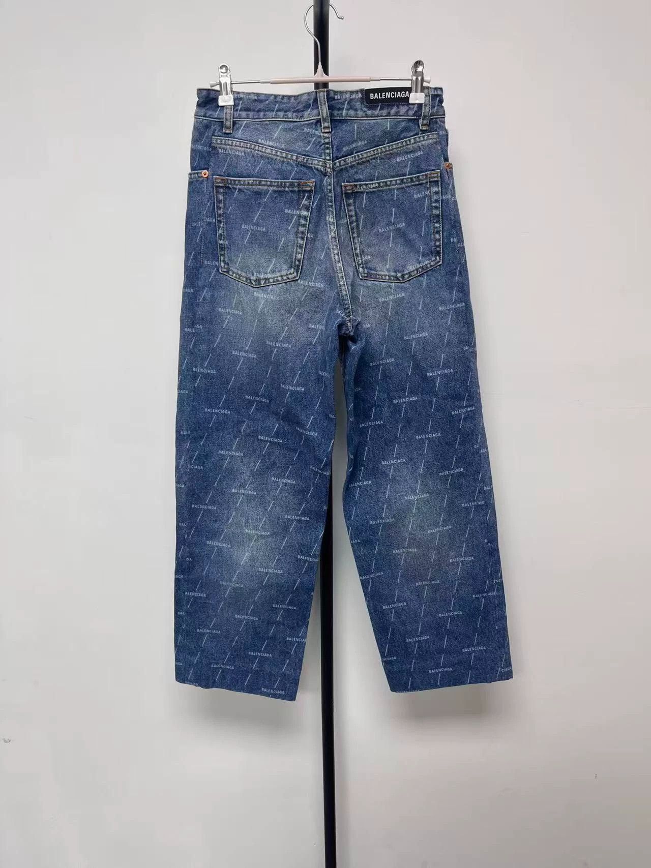 Balenciaga Balenciaga High-Waist Logo Print Cropped Jeans - Blue Size 26" / US 2 / IT 38 - 2 Thumbnail