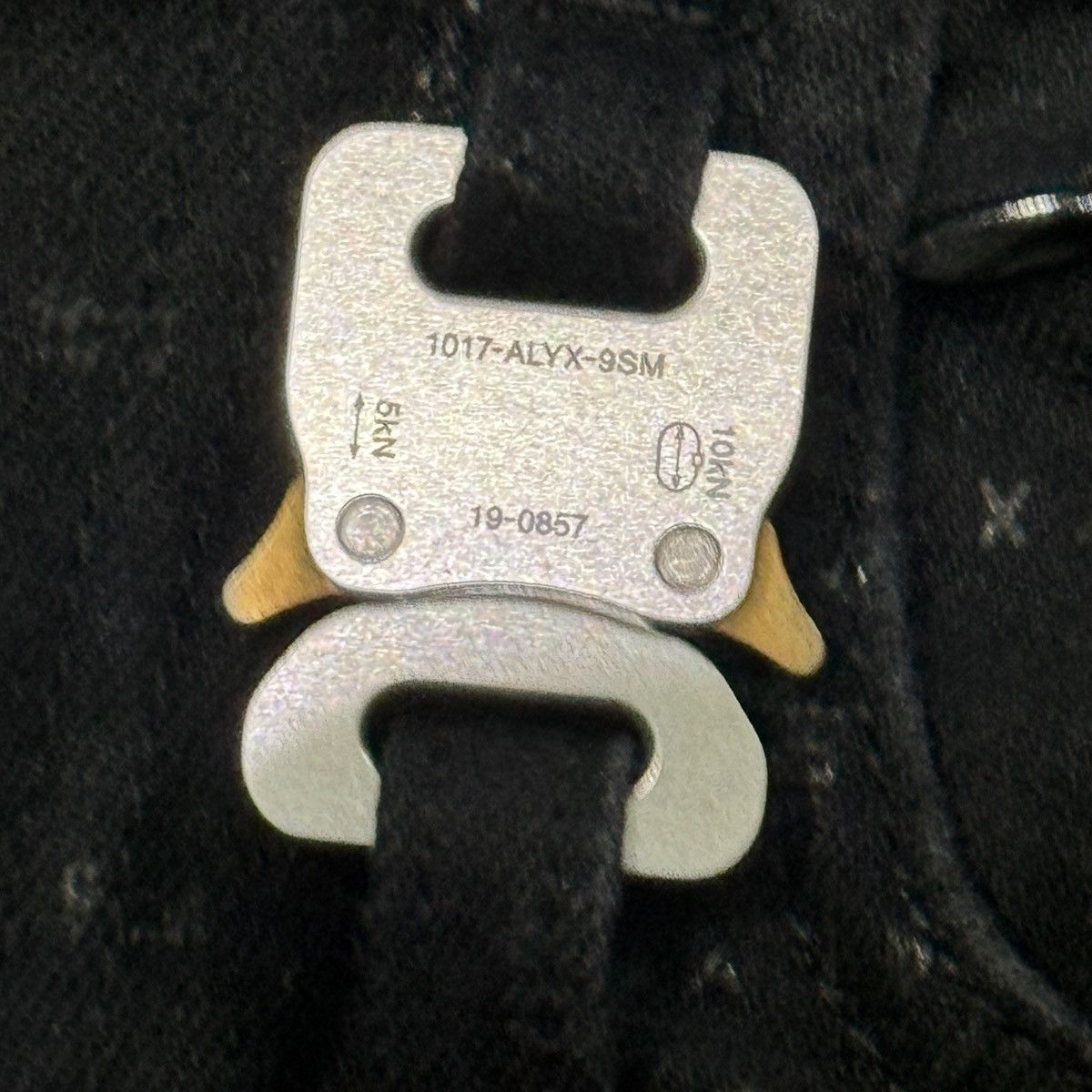 1017 ALYX 9SM 1017 ALYX 9SM Buckle Monogram Logo Pants Size US 28 / EU 44 - 7 Thumbnail