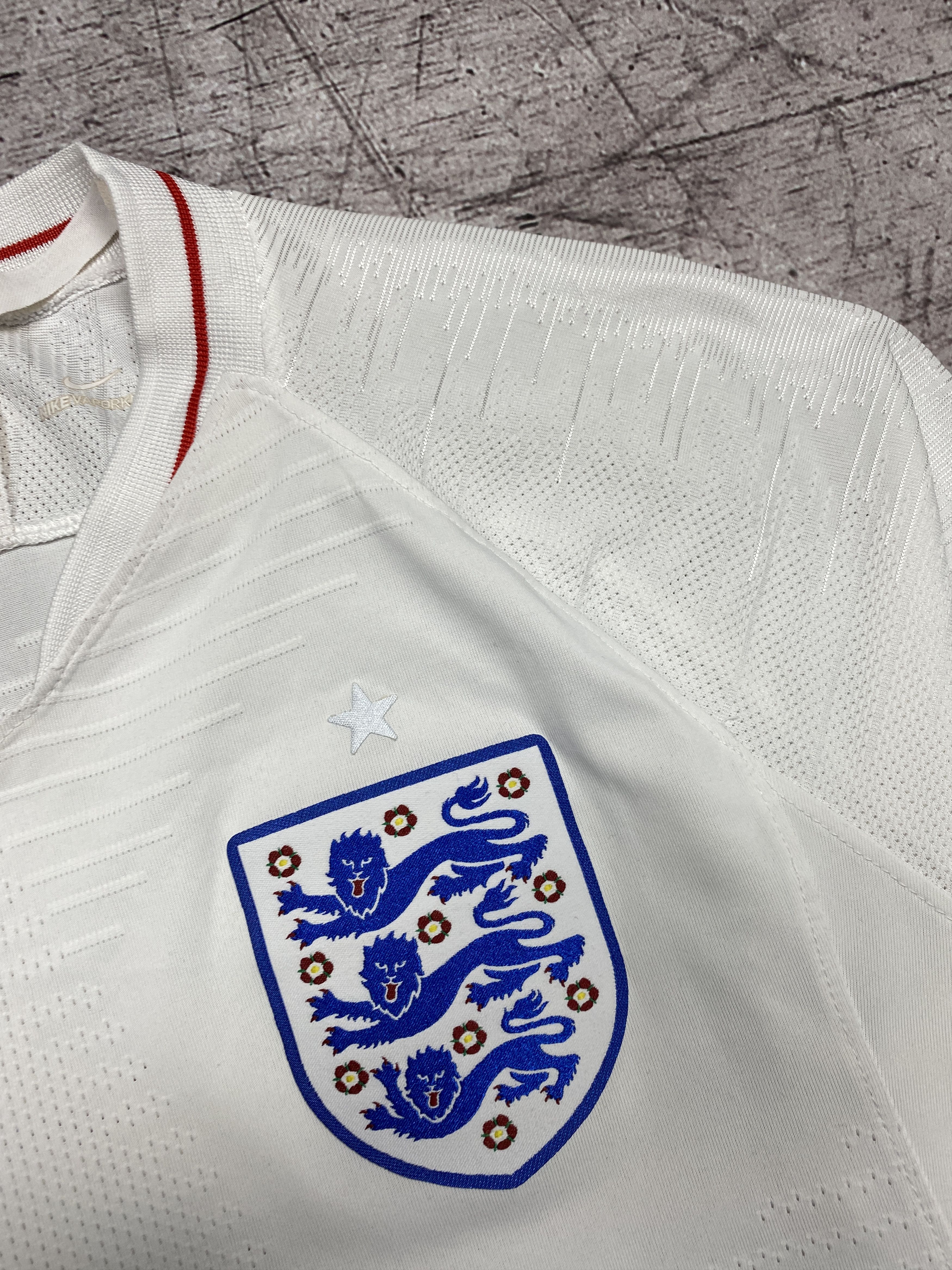 Nike × Vintage Nike England Vintage Mens Soccer Jersey Size US M / EU 48-50 / 2 - 4 Thumbnail