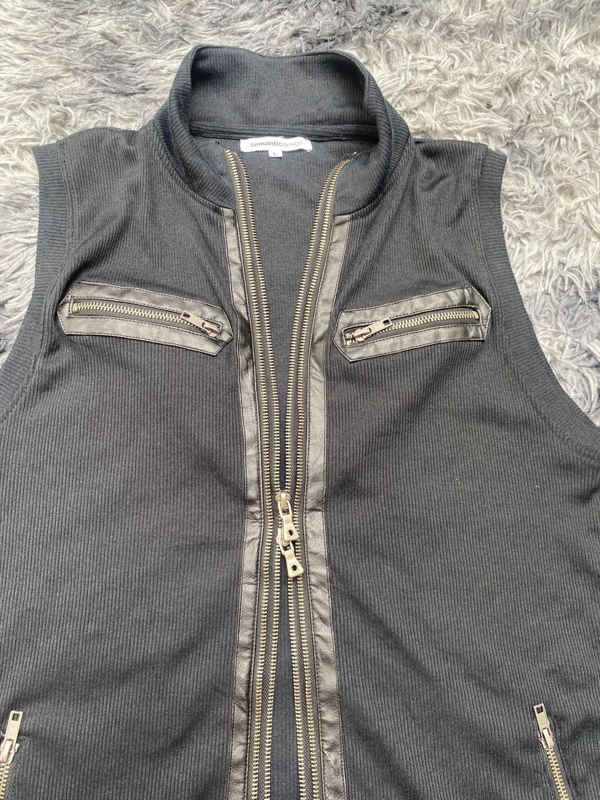 semanticdesign 00s semantic design Leather trimming vest Size US L / EU 52-54 / 3 - 5 Thumbnail