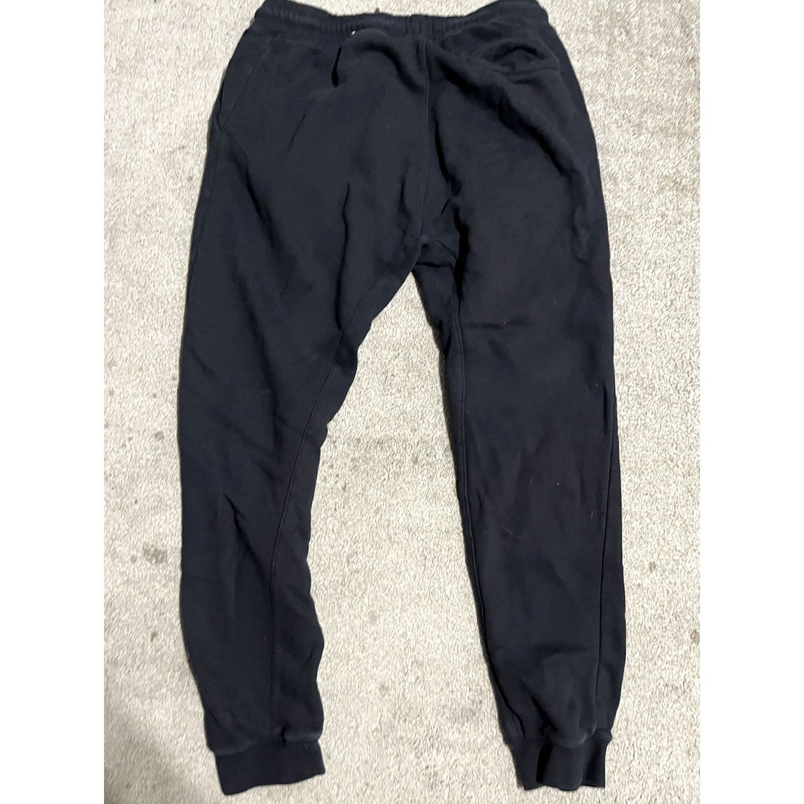 H&M H&M Sweatpants Regular Fit Solid Black L Mens Pants Activewear Joggers Size US 33 - 3 Thumbnail