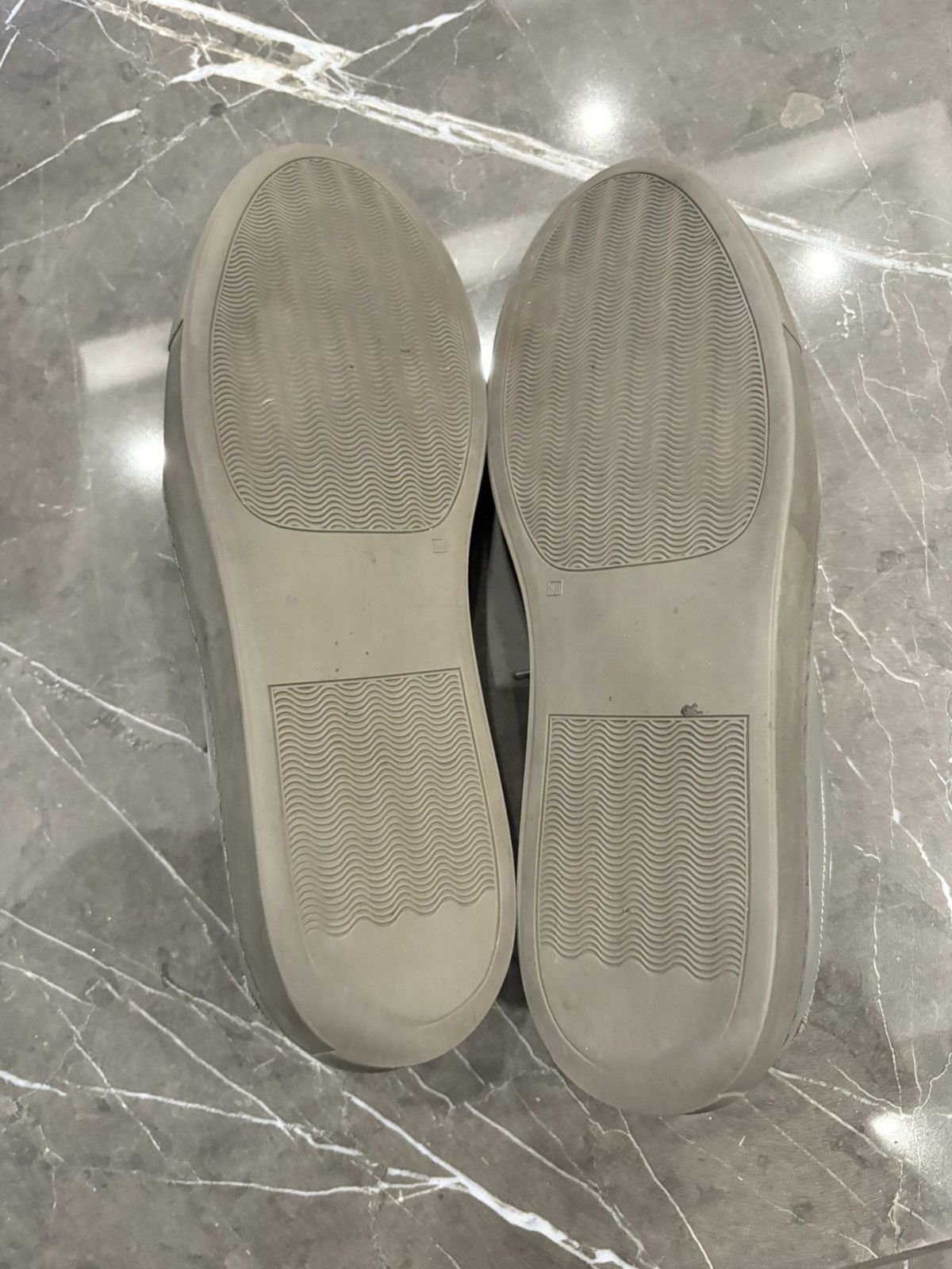Common Projects GENUINE Common Projects Achilles Low In Gray, Size EU 44 Size US 11 / EU 44 - 7 Thumbnail
