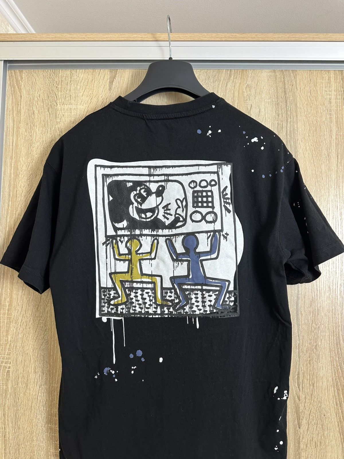 Keith Haring 🔥 Disney Mickey Mouse x Keith Haring Art Paint Logo Tee Size US S / EU 44-46 / 1 - 2 Thumbnail