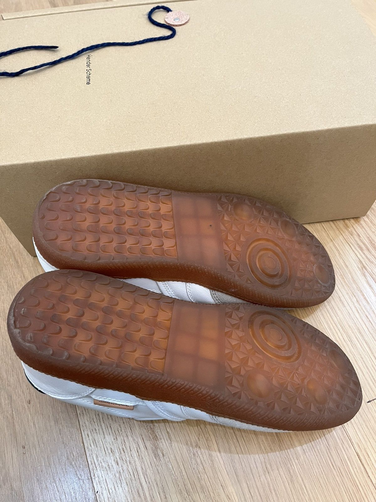 Hender Scheme Hender Scheme Derrida White Slip On Sneakers Size US 8 / EU 41 - 5 Thumbnail