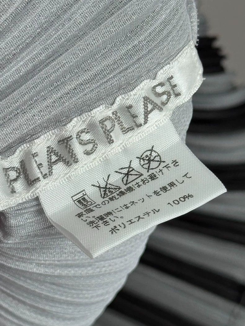 Issey Miyake Issey Miyake size:3 Grey vintage aircraft fabric pleated v Size S / US 4 / IT 40 - 4 Thumbnail