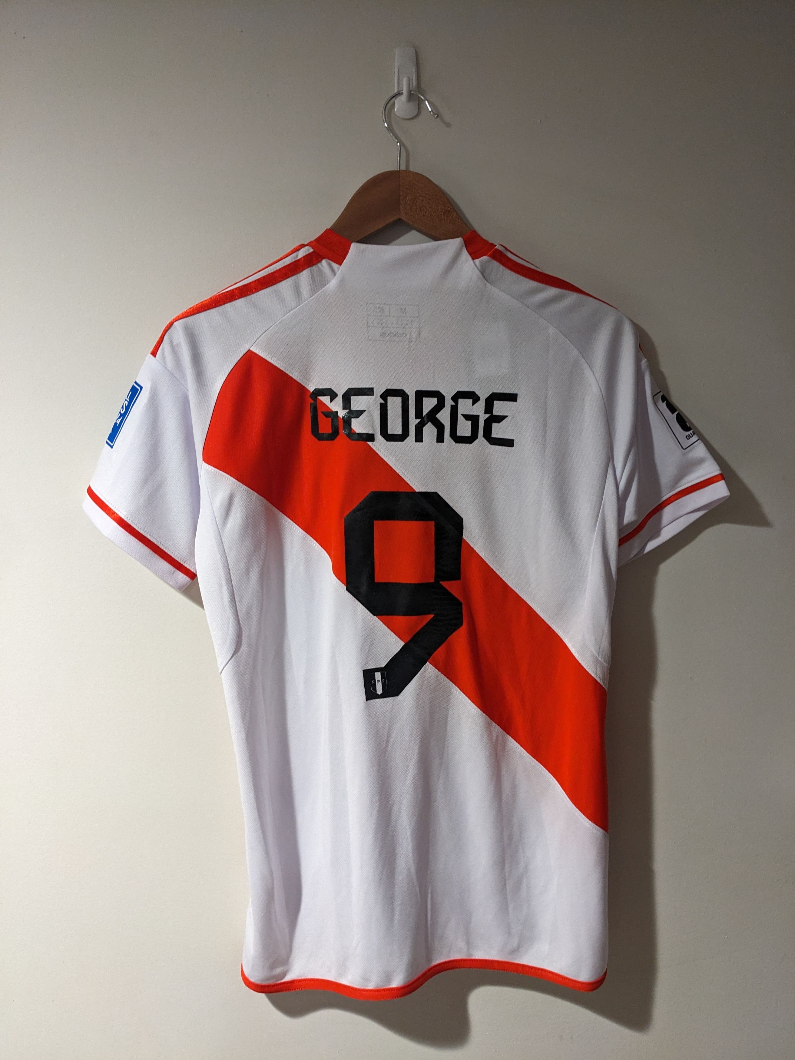 Vintage Adidas George #9 FPF Peru Home Red White Medium Jersey Size US M / EU 48-50 / 2 - 1 Thumbnail