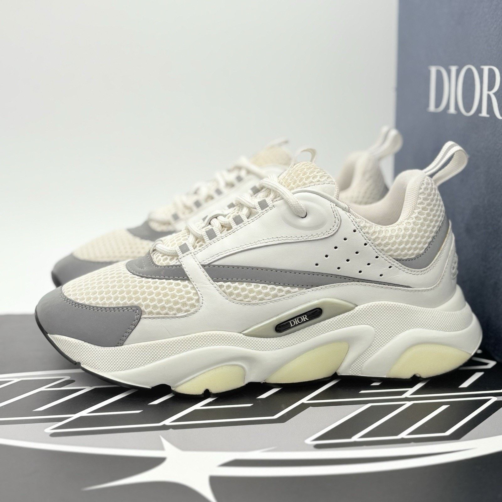 Dior Dior B22 Sneaker ' White Reflective ' | GREAT CONDITION! Size US 7 / EU 40 - 1 Thumbnail