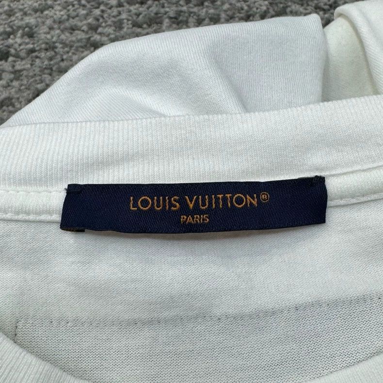 Louis Vuitton Louis Vuitton Room Oil Painting Short Sleeve 2503-Nextarrow Size US XL / EU 56 / 4 - 5 Thumbnail