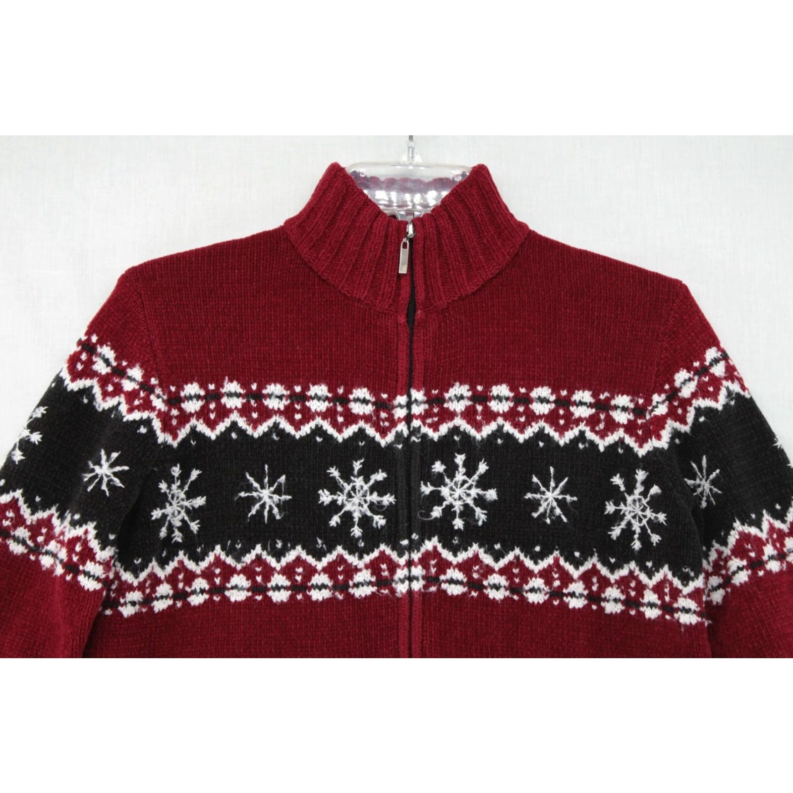 Van Heusen VTG Van Heusen Snowflake Sweater Women's S Red Full Zip Y2K Winter Christmas Size S / US 4 / IT 40 - 2 Thumbnail