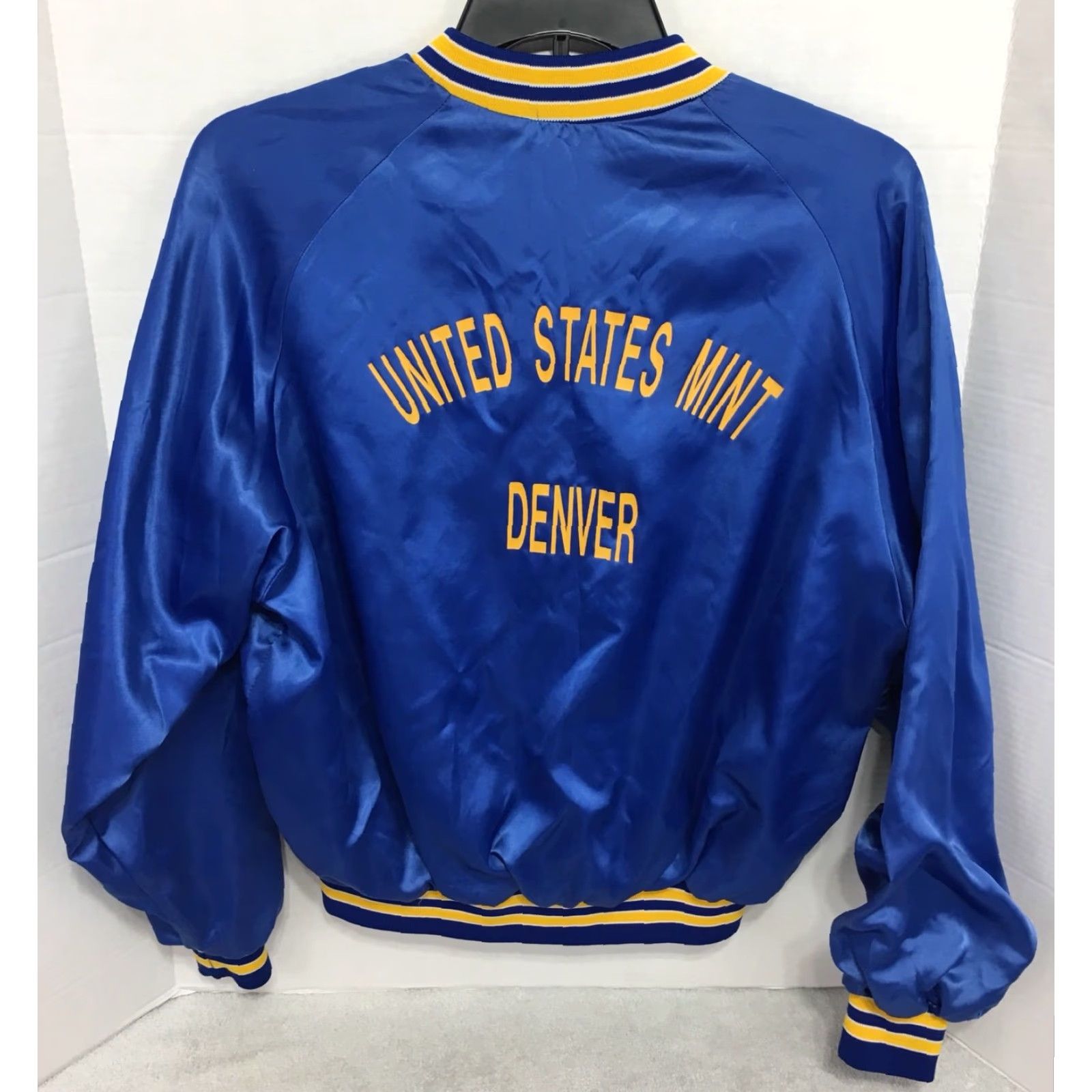 Vintage VINTAGE King Louie Jacket Men Flight/Bomber Nylon Blue Zip USA 80s 90s Casual Large - King Louie Size US L / EU 52-54 / 3 - 4 Thumbnail