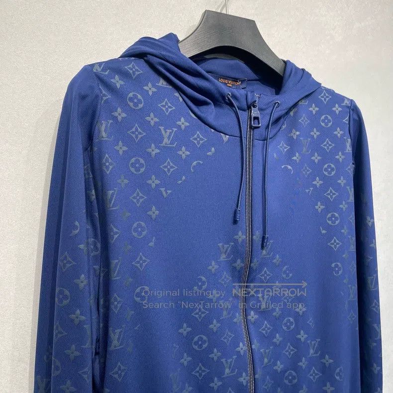 Louis Vuitton Louis Vuitton Thermal logo full-print hooded zipper jacket Size US L / EU 52-54 / 3 - 3 Thumbnail