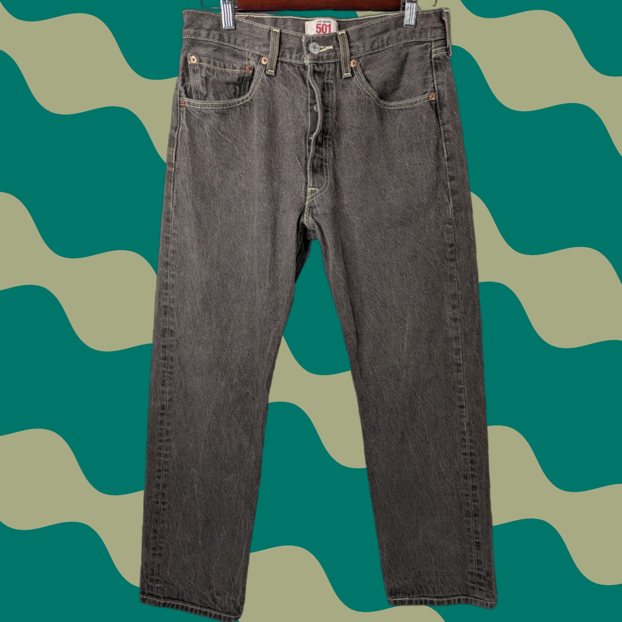 Levi's VINTAGE Levi's 501 Jeans Mens Straight Brown Denim 30x29 Button Fly 5-Pocket Regular Fit Cotton Jeans 1980s Y2K Size US 30 / EU 46 - 1 Thumbnail