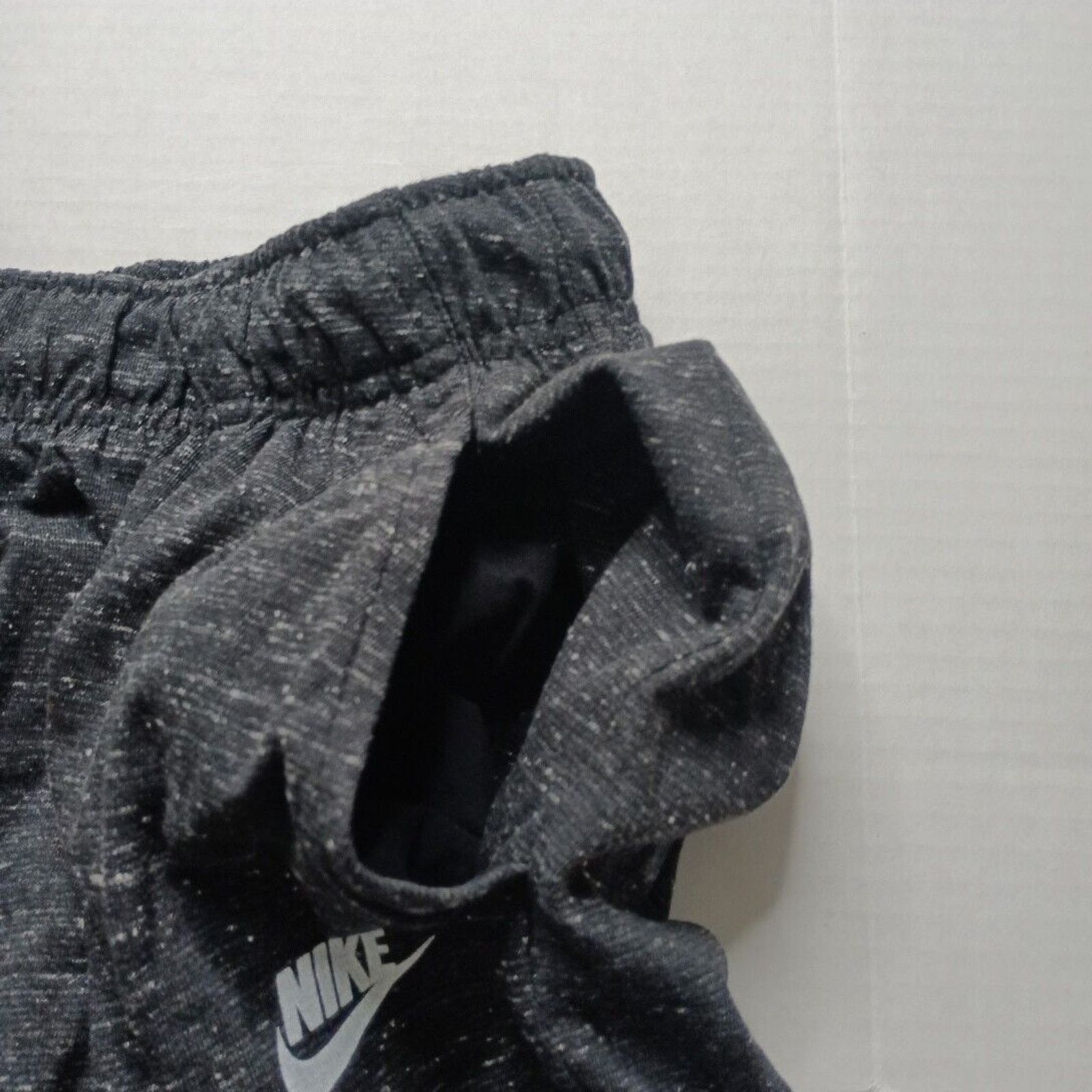 Nike Women's Nike Standard Fit Mid Rise Plus 1X Shorts Black Size 38" / US 16 / IT 52 - 3 Thumbnail