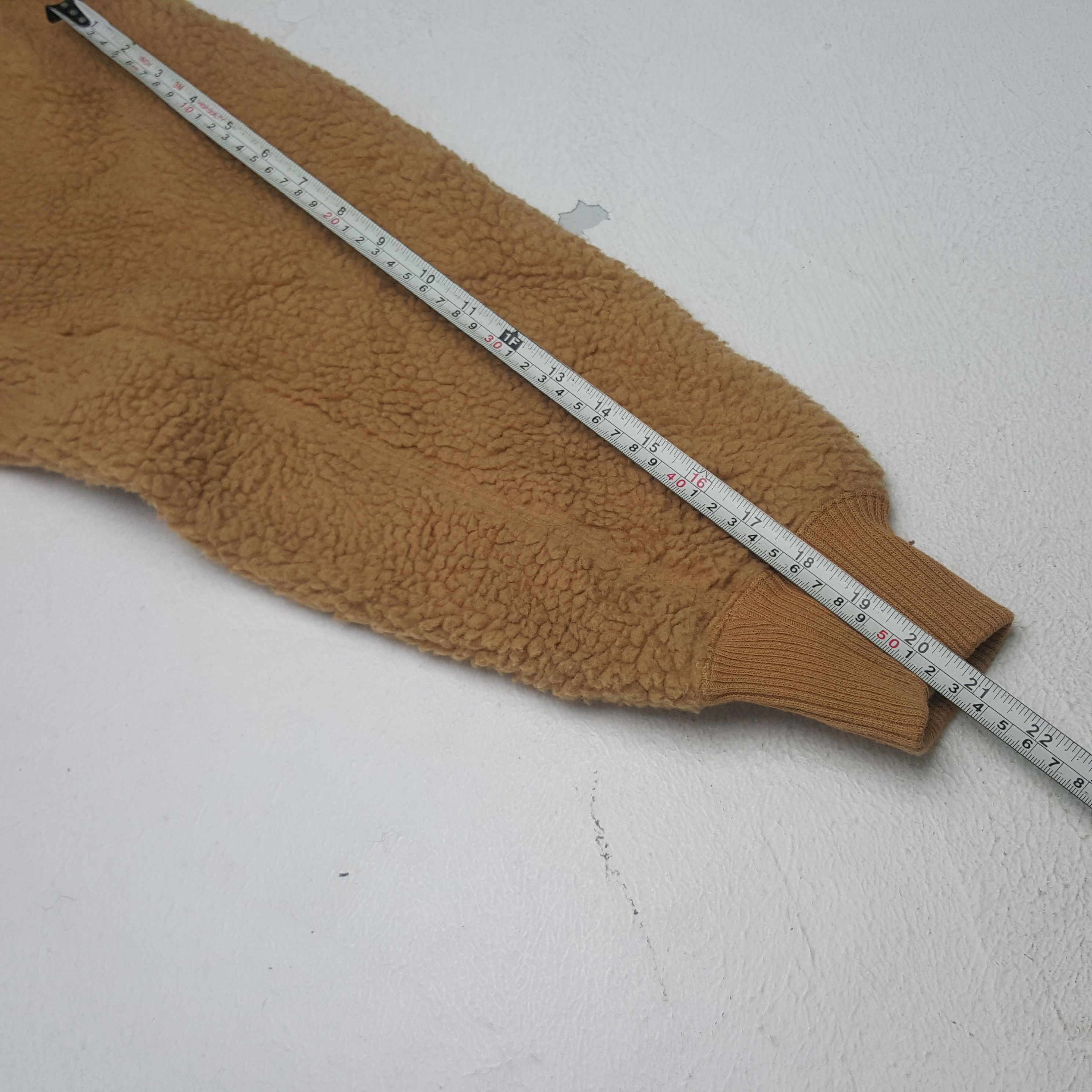 GU × Undercover × Vintage Vintage Uniqlo U Turtleneck Custom Big U Sherpa Jacket Size US XS / EU 42 / 0 - 5 Thumbnail