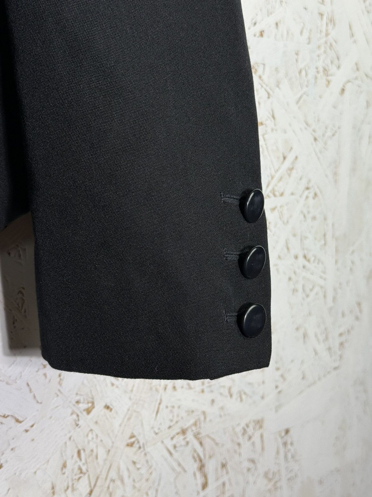 Yves Saint Laurent 80s YSL Yves Saint Laurent Rive Gauche Tuxedo Jacket Size 38 Size XS / US 0-2 / IT 36-38 - 5 Thumbnail