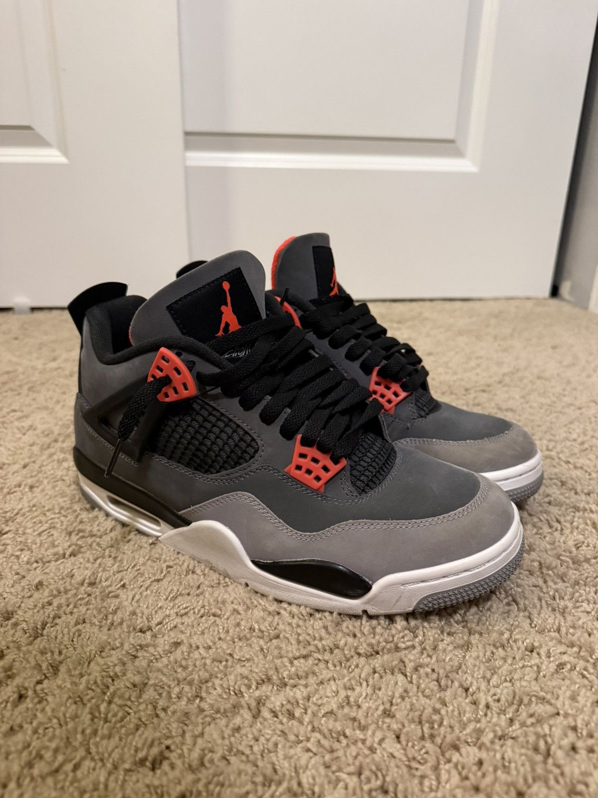 Jordan Brand Jordan 4 Retro Infrared Size US 9.5 / EU 42-43 - 2 Thumbnail