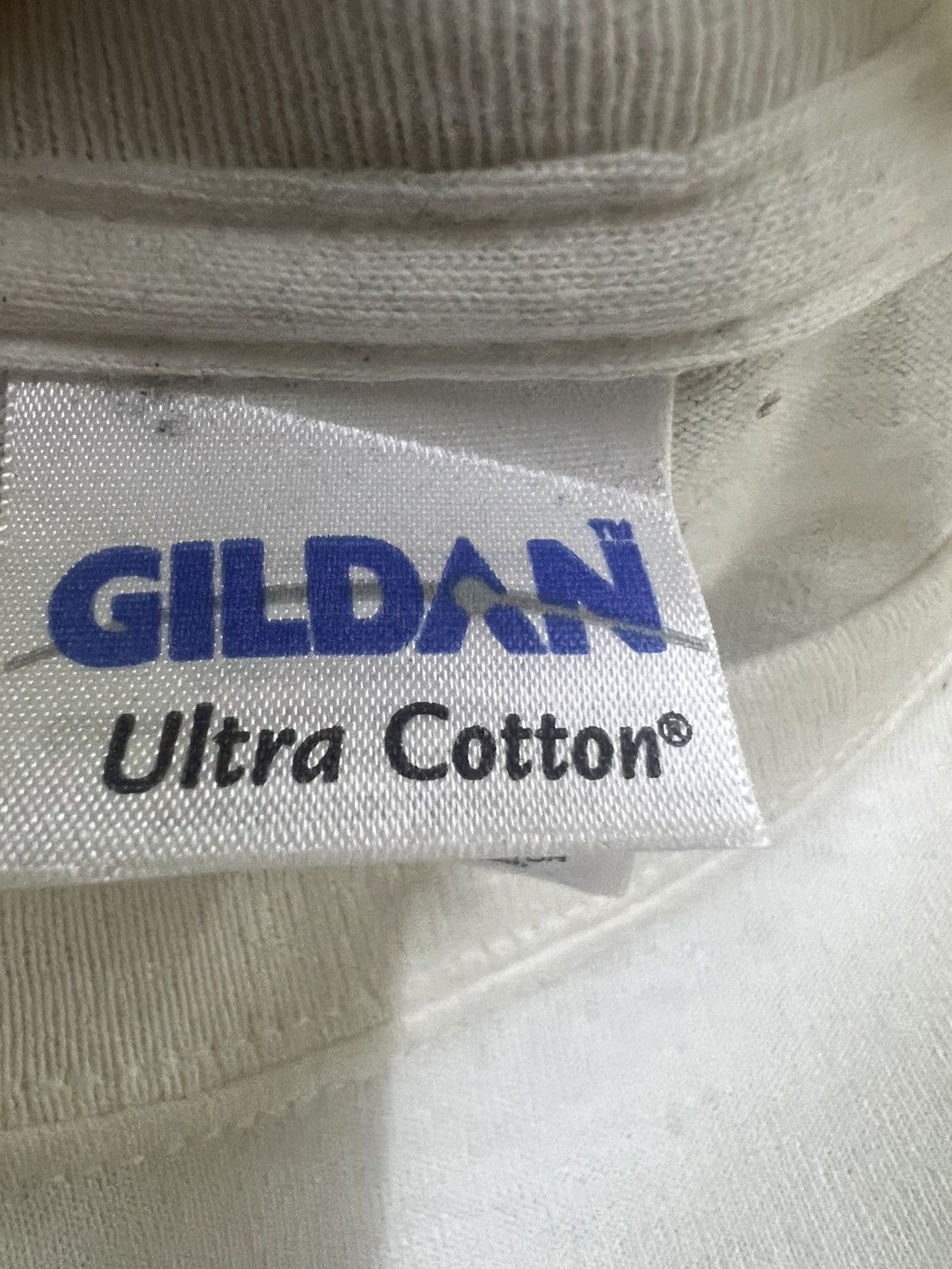 Gildan Truck Rescue CODE RED tag Size US M / EU 48-50 / 2 - 2 Thumbnail