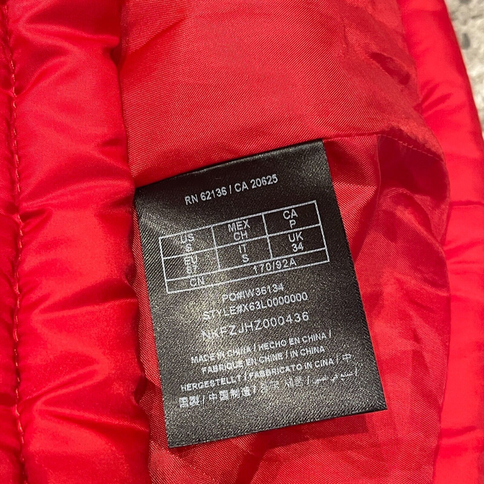 Guess Guess red black Quilted Puffer Vest Jacket Size Small S Size US S / EU 44-46 / 1 - 6 Thumbnail