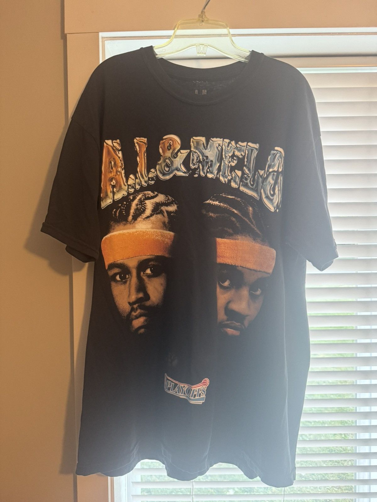 Other Allen Iverson & Carmelo Anthony Graphic Tee Size US XL / EU 56 / 4 - 1 Thumbnail