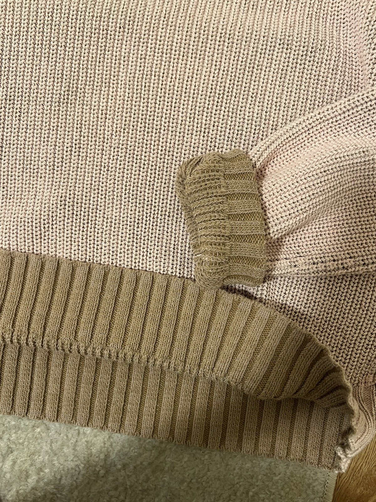 Acne Studios Acne Studios Pink Patch Sweater Size S / US 4 / IT 40 - 11 Thumbnail