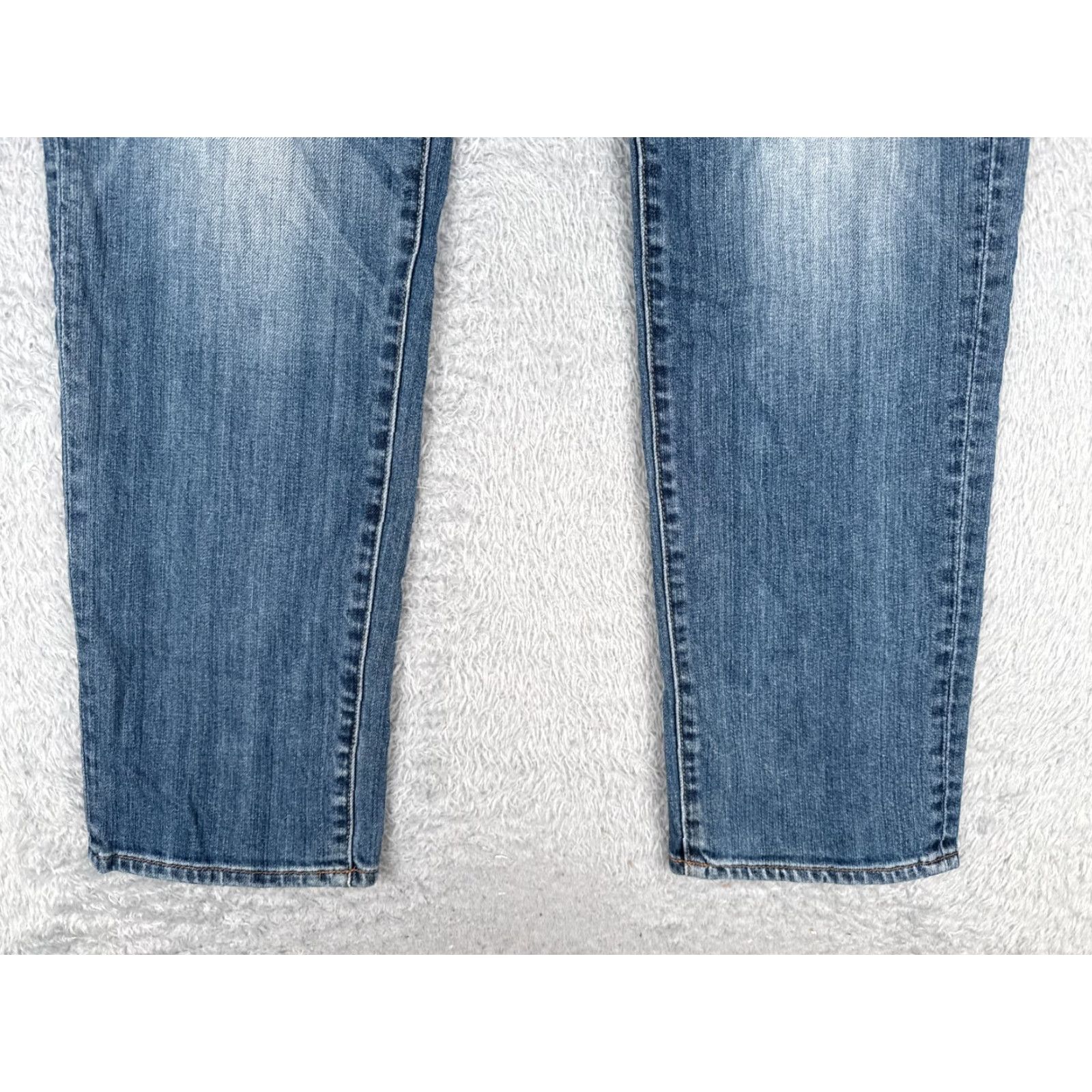 Lucky Brand Lucky Brand Jeans Mens Slim Blue Denim 36 Regular 31in 5-Pocket Distressed Button Fly Cotton Slimming Heritage 121 Vintage No N/A Size US 36 / EU 52 - 2 Thumbnail