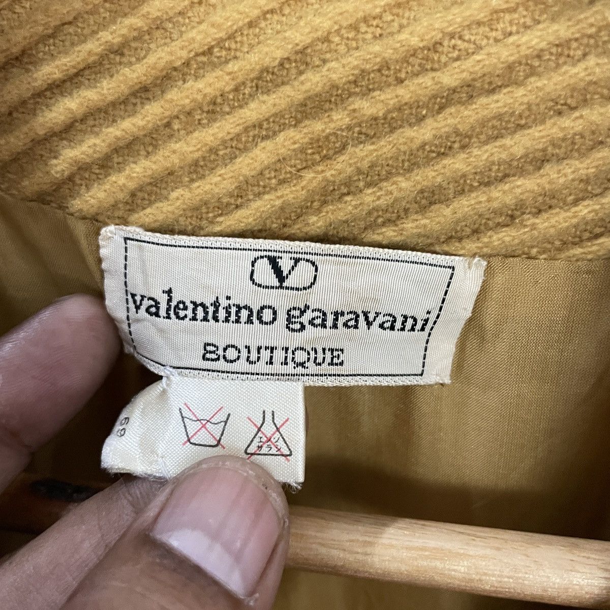 Valentino Vintage Valentino Garavani Boutique Heavy Trench Coat Size US XL / EU 56 / 4 - 5 Thumbnail
