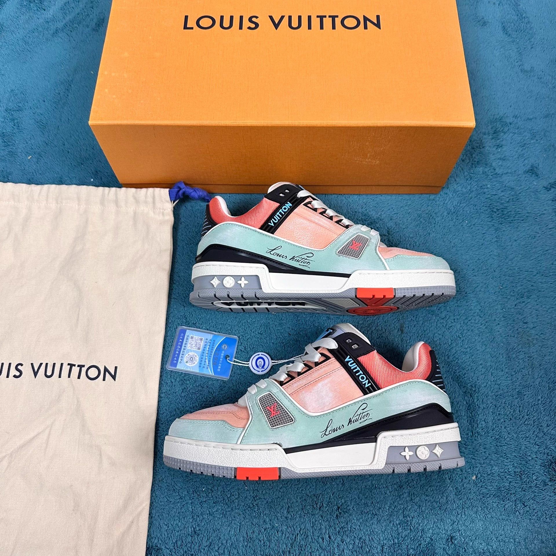 Louis Vuitton lv color-block low-top trainer orange green black Size US 6 / IT 36 - 2 Thumbnail