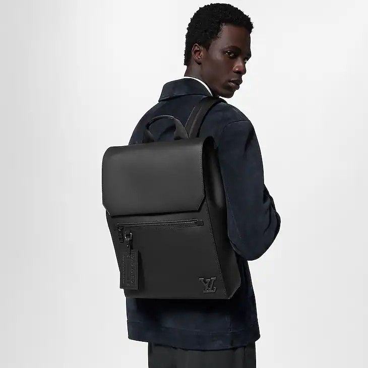 Louis Vuitton Fastline Backpack - 30 x 40 x 11 cm Size ONE SIZE - 2 Thumbnail