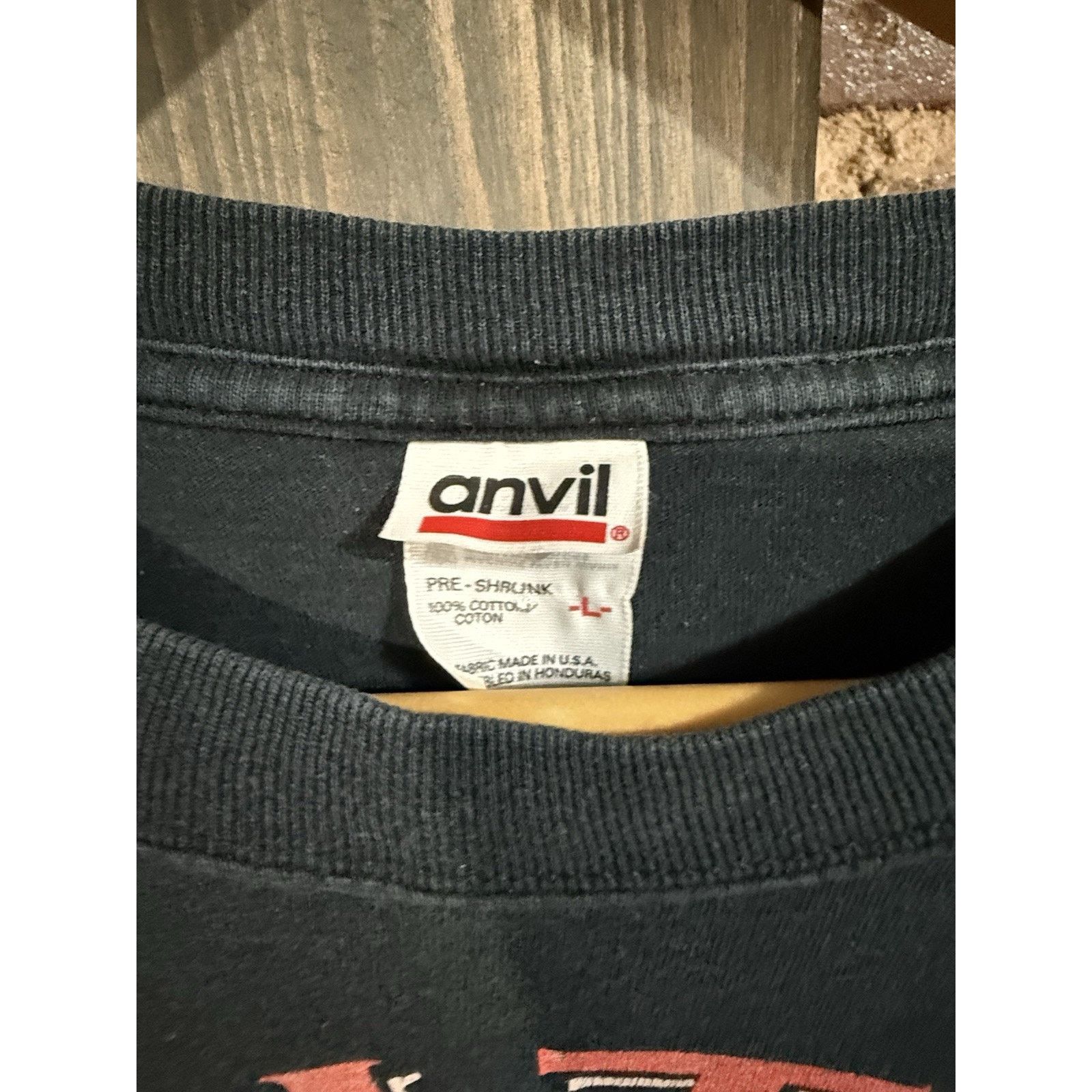 Anvil Anvil Y2K Bite Me Fist New Orleans Censored Graphic T Sz L Size US L / EU 52-54 / 3 - 5 Thumbnail