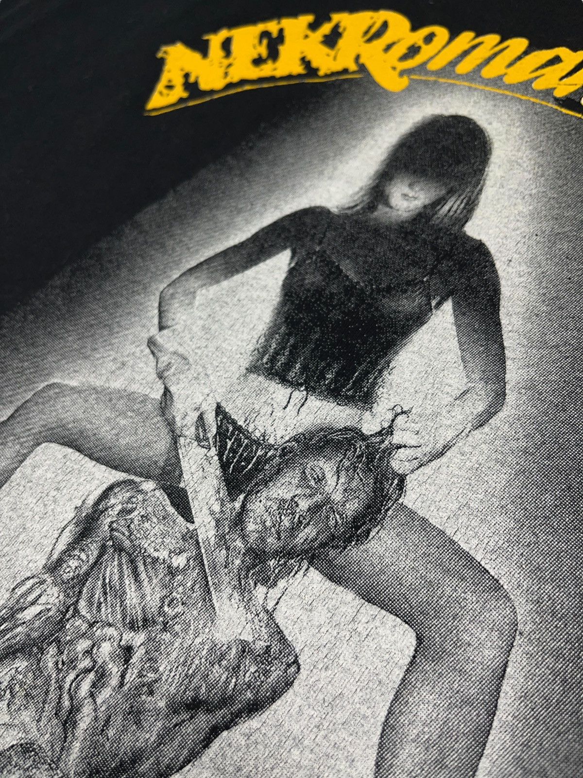 Expert Horror Vintage 90s Nekromantik 2 Erotic Horror Movie Promo Shirt Size US XL / EU 56 / 4 - 4 Thumbnail