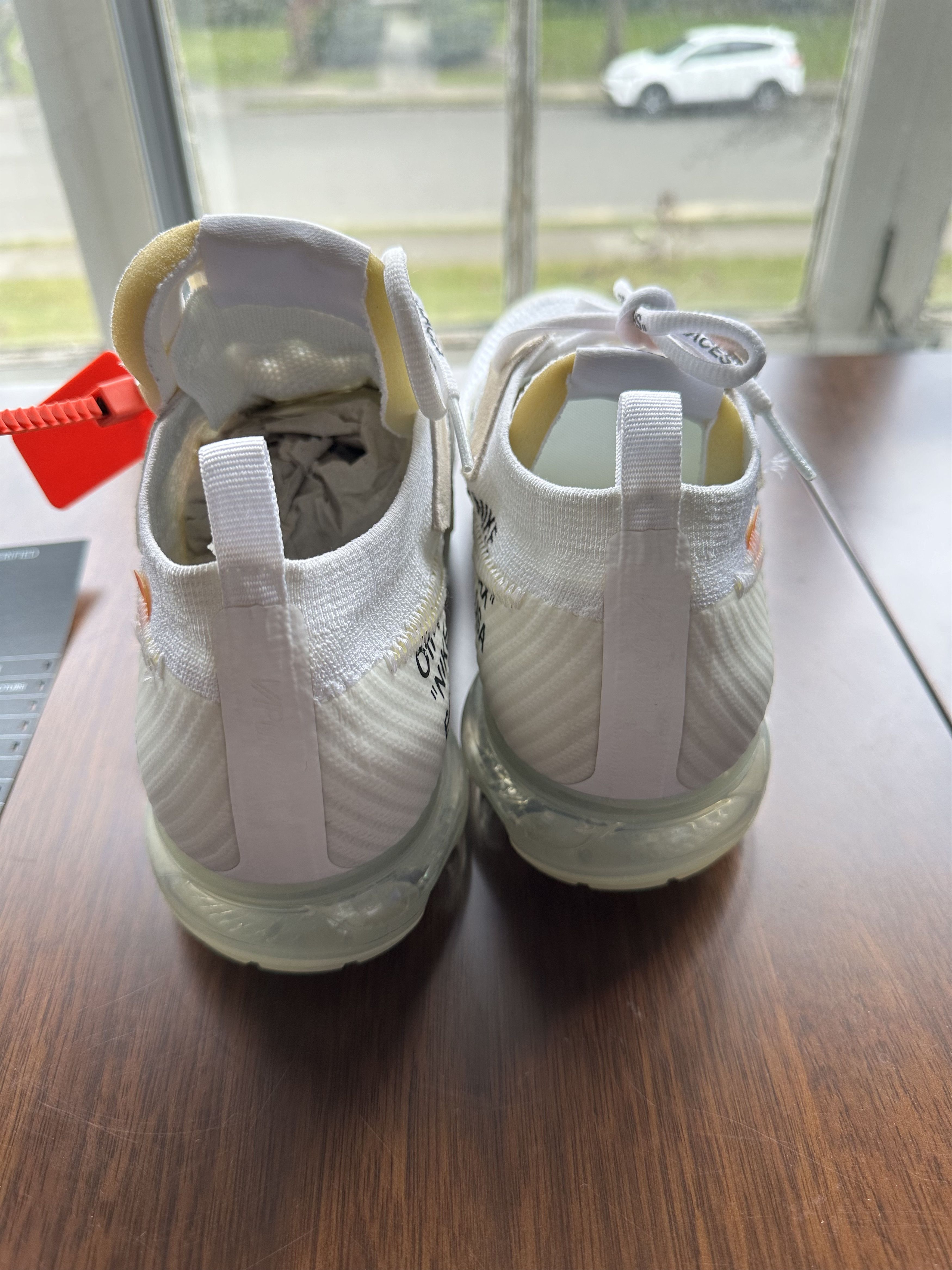 Nike × Off-White Nike x Off-White Air VaporMax Size US 11 / EU 44 - 4 Thumbnail