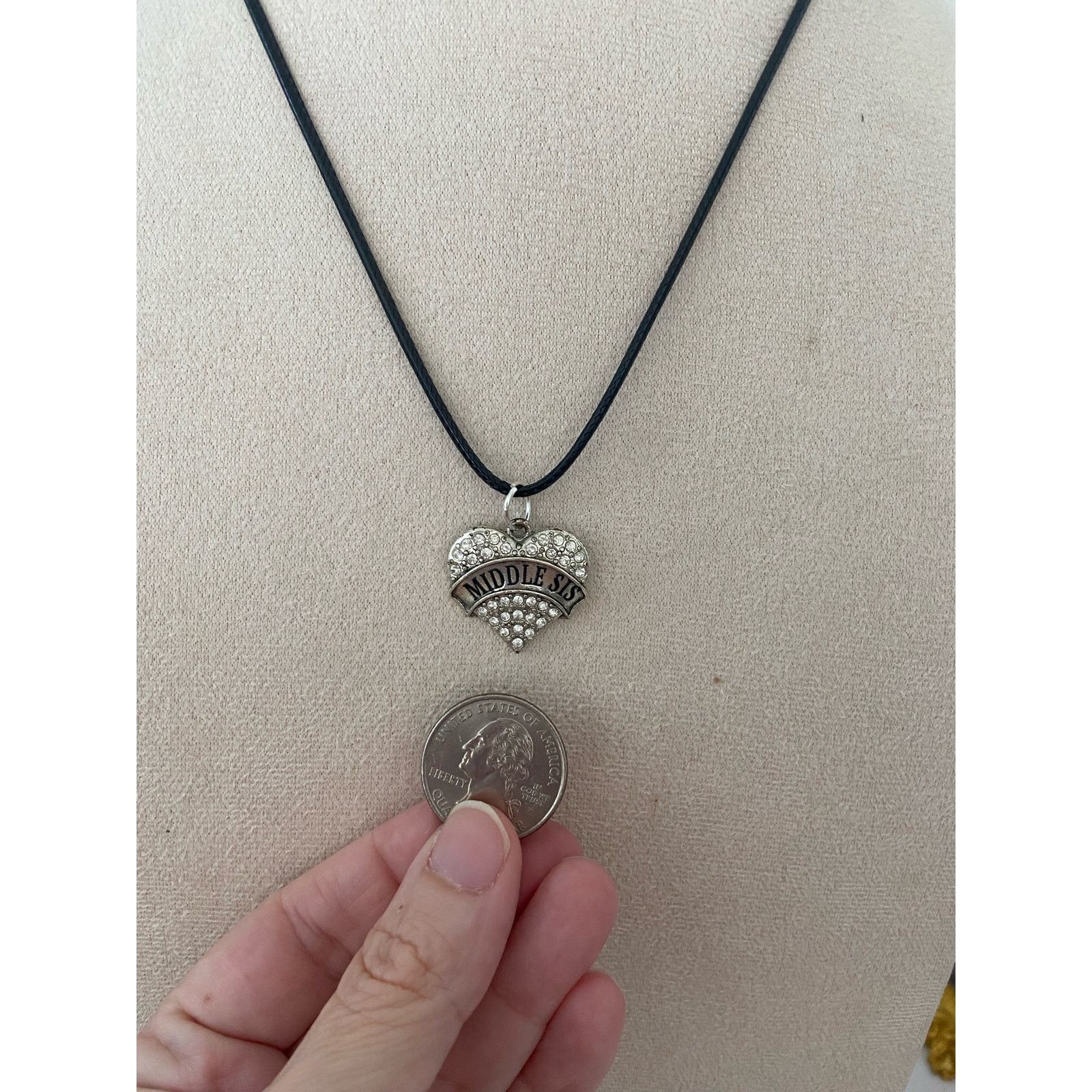 Other middle sister necklace Size ONE SIZE - 2 Thumbnail