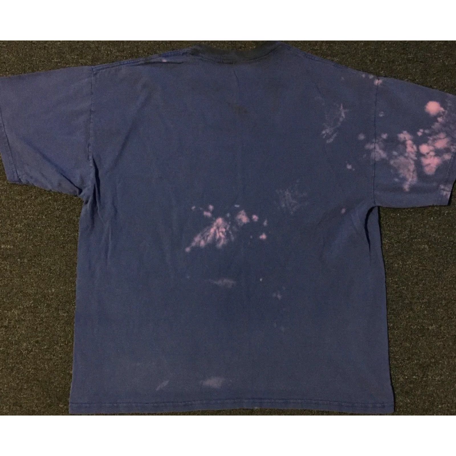 Vintage Vtg Corona Sunset Lounge Thrashed Faded Bleach Shirt L Blue Graphic Tee 90s Grunge Bar Beer Distressed Mens T-Shirt Size US L / EU 52-54 / 3 - 2 Thumbnail
