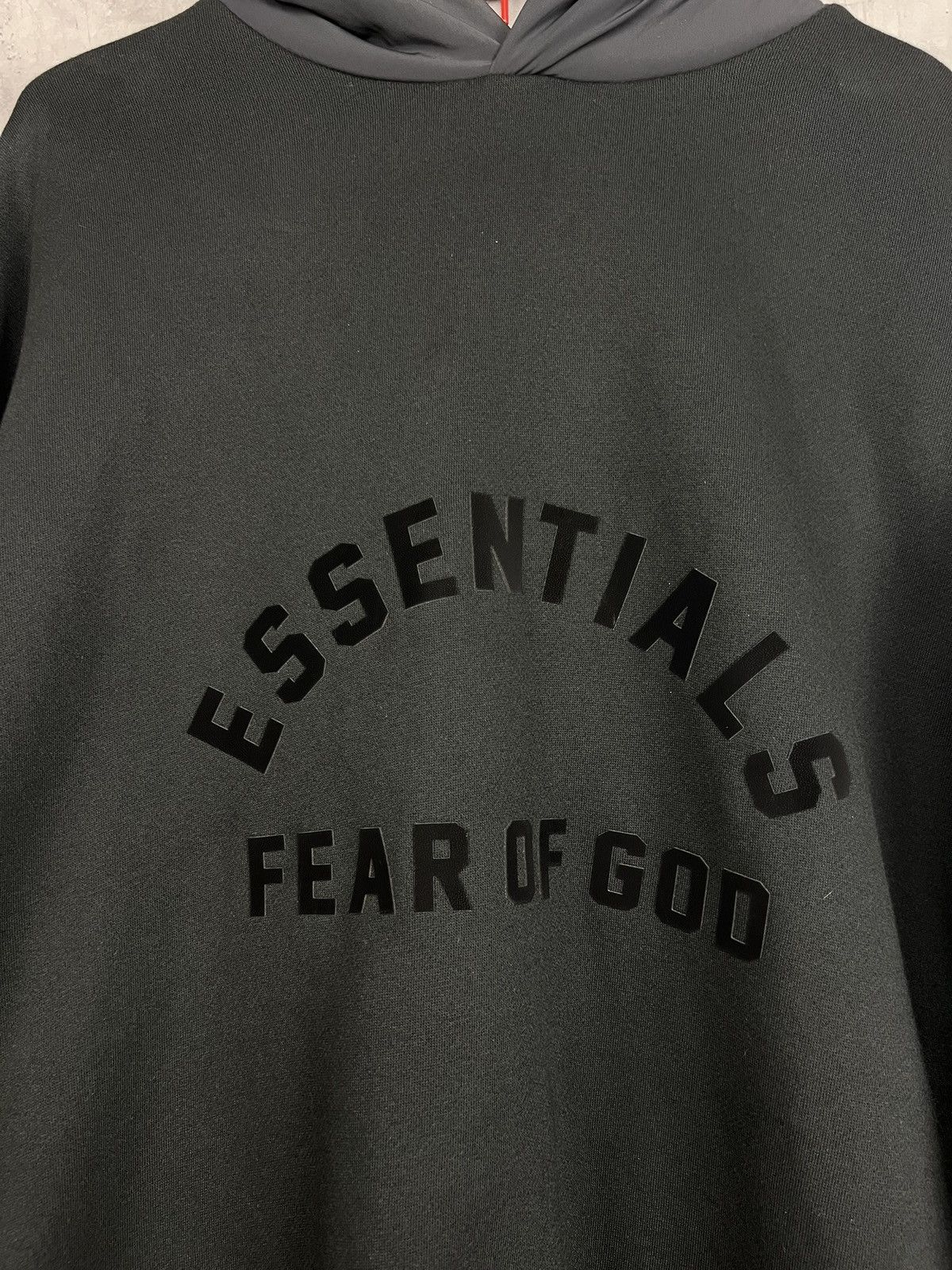 Fear of God fear of god essentials nylon fleece black hoodie size L Size US L / EU 52-54 / 3 - 6 Thumbnail