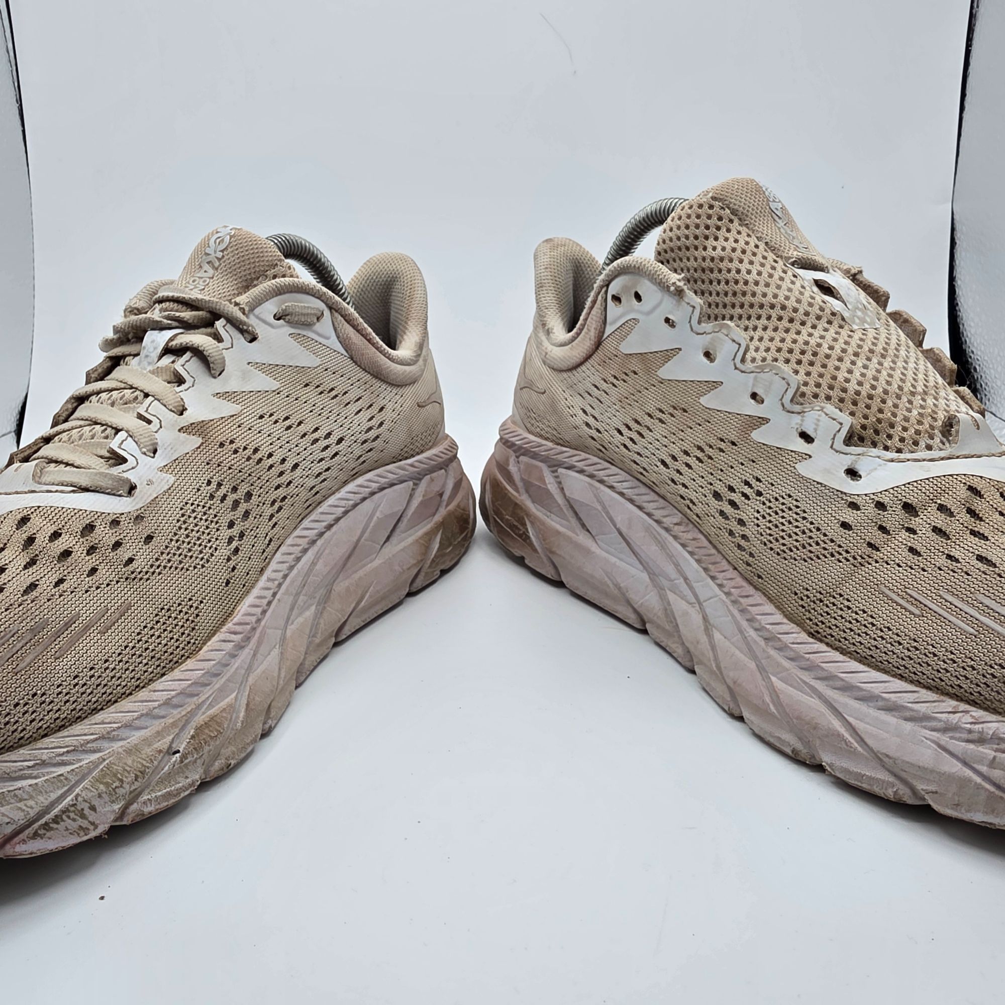 Hoka Hoka One One Clifton 7 Mens Size 8 White Athletic Shoes Casu Size US 8 / EU 41 - 3 Thumbnail